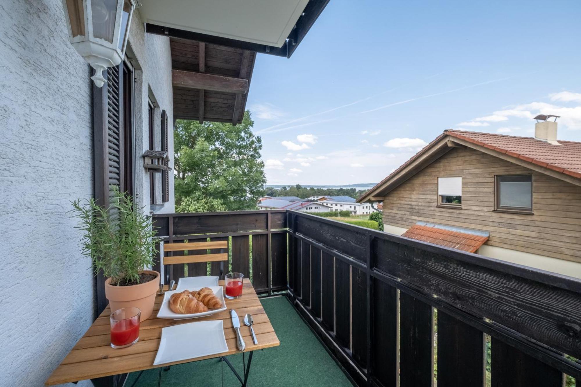 Gemuetliches Wohlfuehl-Apartment Mit Perfektem Seeblick Dießen am Ammersee المظهر الخارجي الصورة