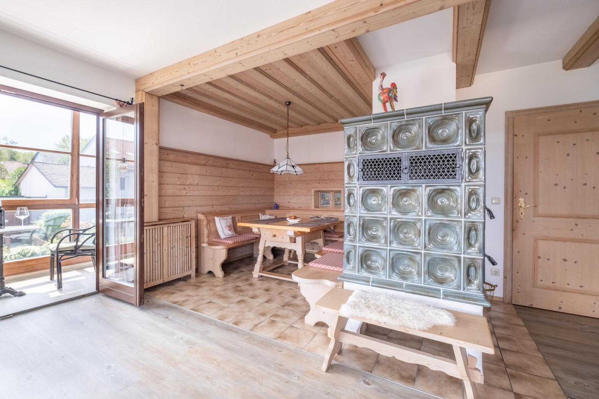 Gemuetliches Wohlfuehl-Apartment Mit Perfektem Seeblick Dießen am Ammersee المظهر الخارجي الصورة
